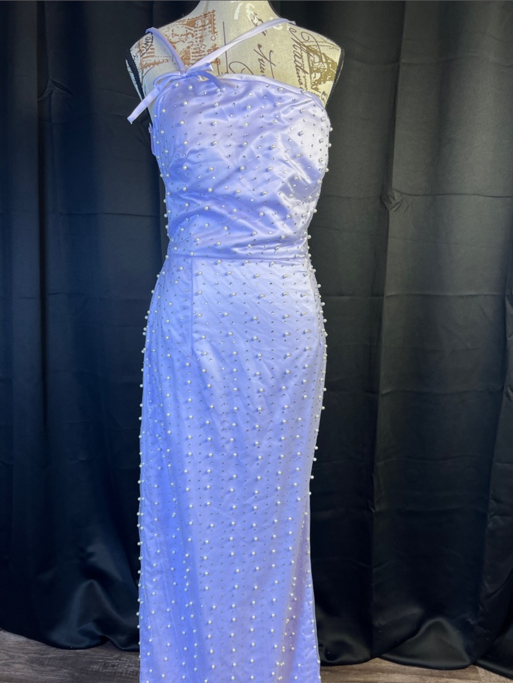 One-Shoulder Pearl-Embellished Lavender Evening Dress
